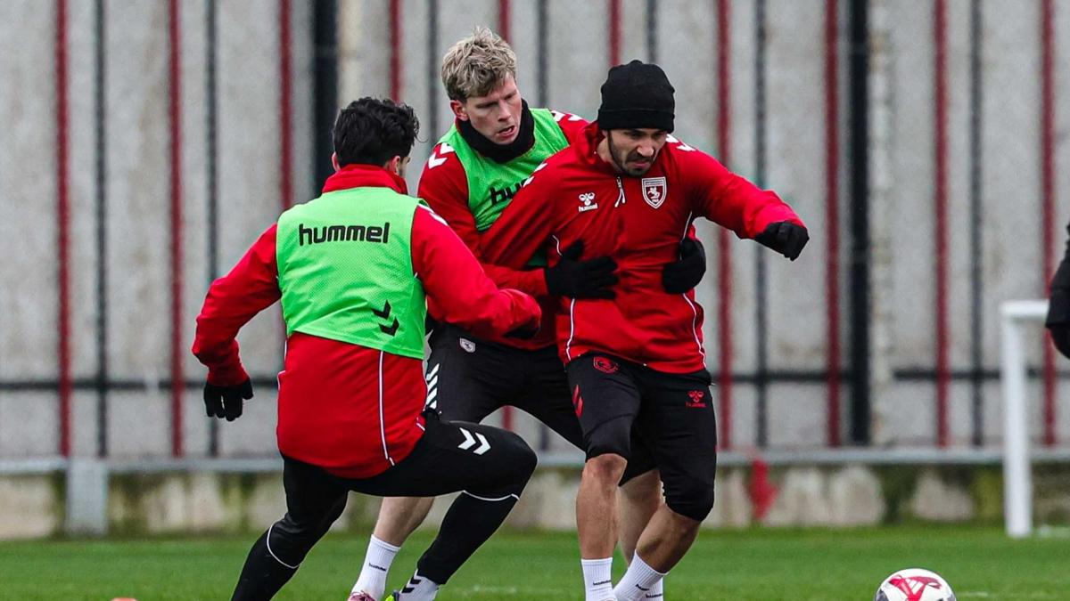 samsunspor fenerbah�e futbol foto�raflar� resimleri