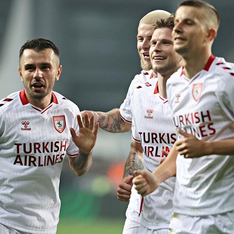 Fenerbah�e ma�� �ncesi sakatl�k! Samsunspor'a k�t� haber