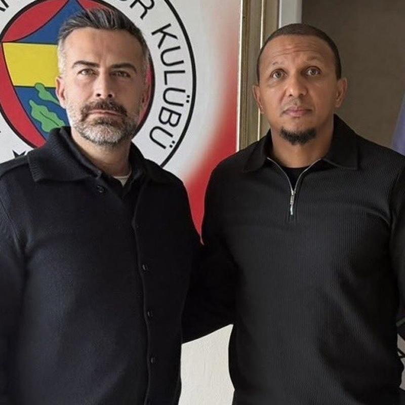 Mehmet Aurelio, Fenerbah�e'ye geri d�nd�! ��te yeni g�revi...