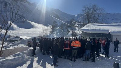 Arama �al��malar�na olumsuz hava engeli!  Artvin'de ��� felaketi