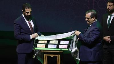 Devrik rejimin ard�ndan... Suriye'de yeni banknotlar illere da��t�ld�