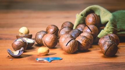 Kalbi ve beyni e� zamanl� koruyor: Kronik hastal�klar sizi te�et ge�iyor