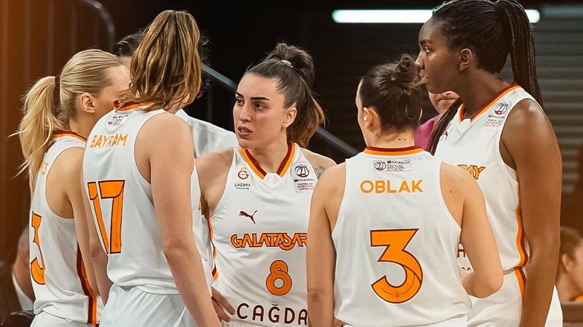Halkbank Galatasaray Kad�nlar Basketbol foto�raflar� resimleri
