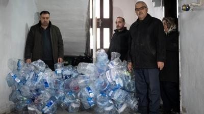 Ankaral� bitmeyen su krizine isyan etti: Faturas�n� �dedi�imiz hizmeti almak istiyoruz