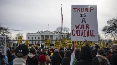 Beyaz Saray'da Venezuela protestosu: Petrol i�in kan d�k�lmesin