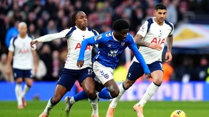 Tottenham, evinde Sunderland'e di� ge�iremedi