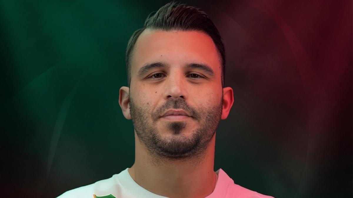 Amed Sportif Ayta� Kara futbol foto�raflar� resimleri