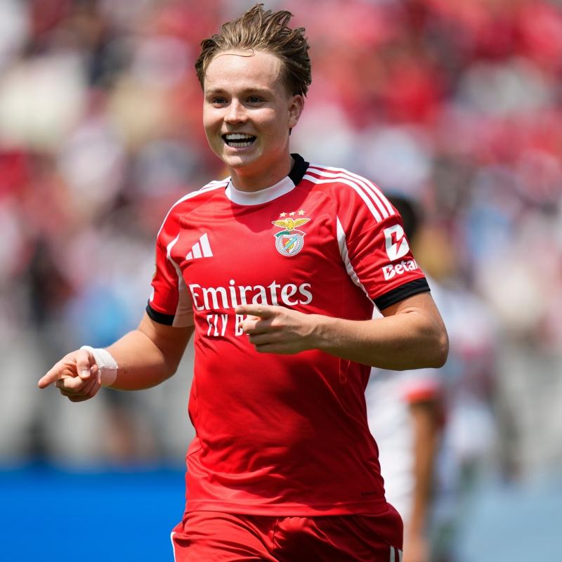 Be�ikta� arad���n� Benfica'da buldu! Hedef Andreas Schjelderup