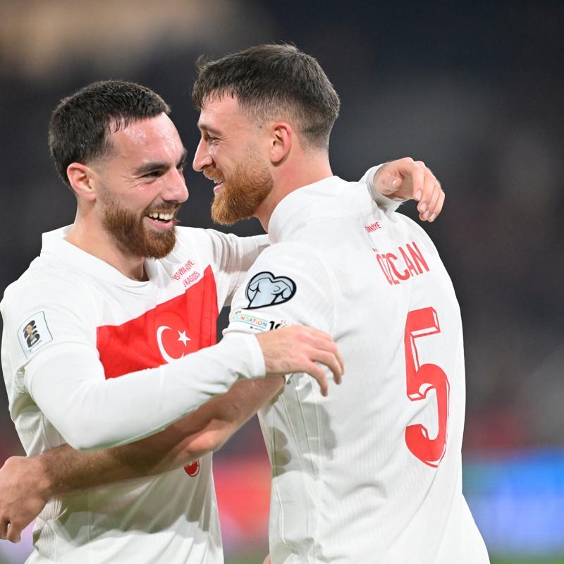 Be�ikta�'ta 3 bomba!