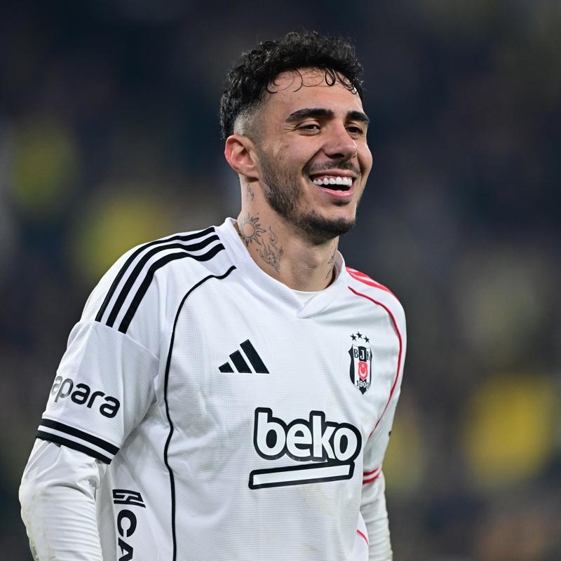 Milan'dan Emirhan'a takip