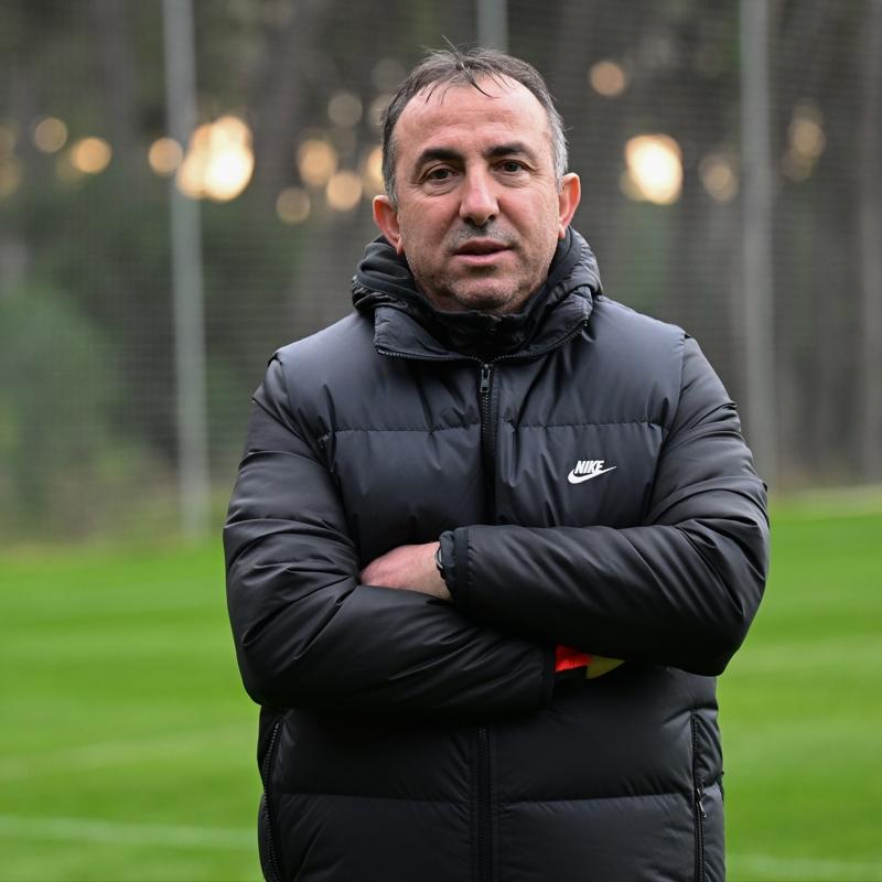 Recep U�ar: Hedefimiz alt s�ralardan yukar�ya ��kabilmek