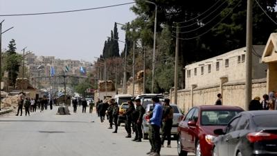 Ter�r �rg�t�nden Halep'e sald�r�: 3 g�venlik g�revlisi yaraland�