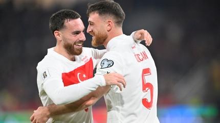 Be�ikta�'ta 3 bomba!