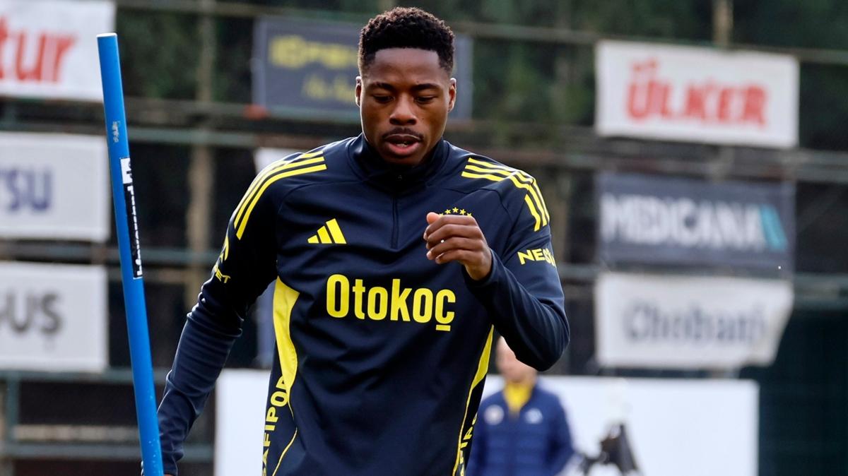 anthony musaba fenerbah�e s�per lig foto�raflar� resimleri