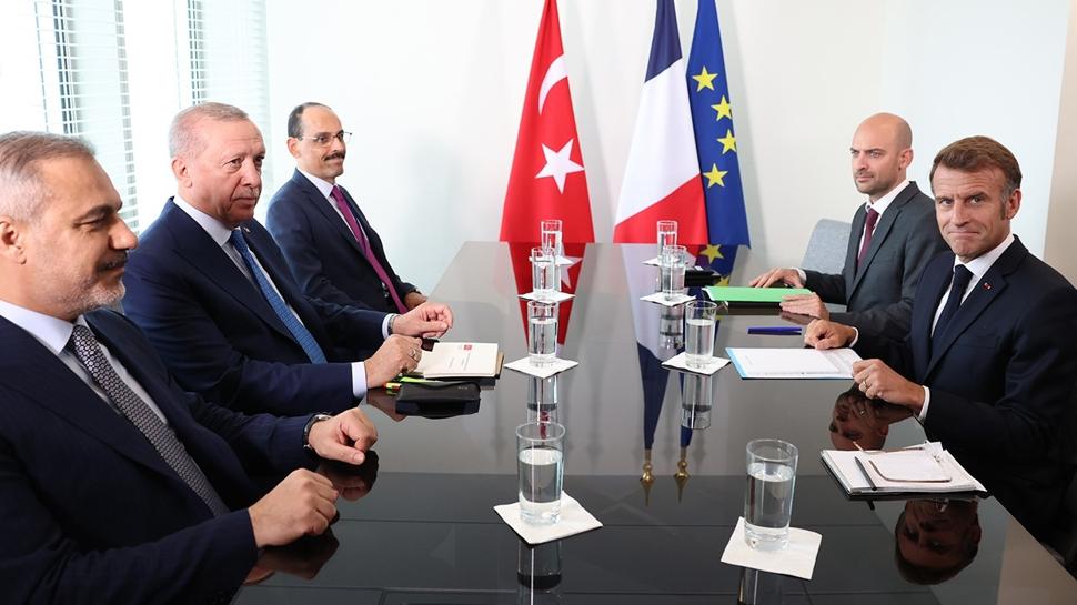 Türkiye'den barış vurgusu! Bakan Fidan Fransa'ya gidiyor