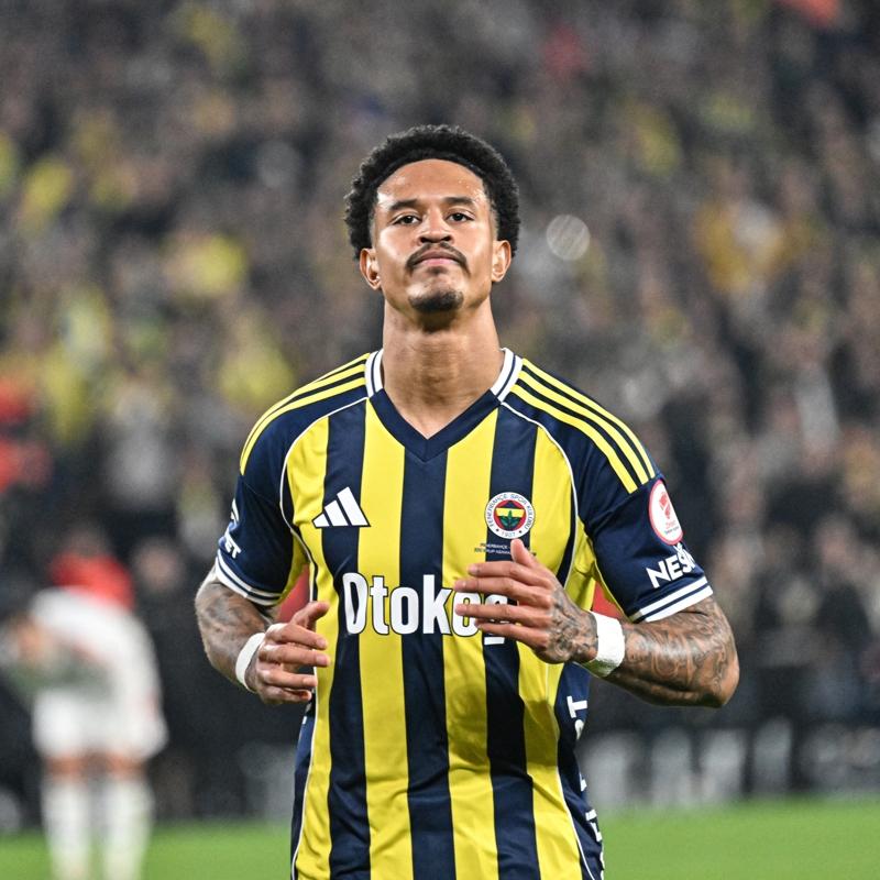 Fenerbah�e, Jayden Oosterwolde'nin bonservisini belirledi