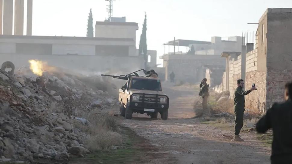 Halep'te s�cak saatler! Suriye ordusundan ter�r �rg�t�ne �HA misillemesi