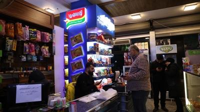 Suikaste u�rad��� iddia edilmi�ti... �ara, �am'da market al��veri�i yapt�