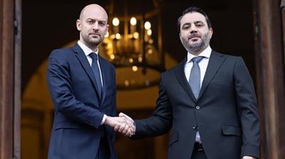 Suriye'den Fransa'da kritik temas! �eybani, Barrot ile g�r��t�