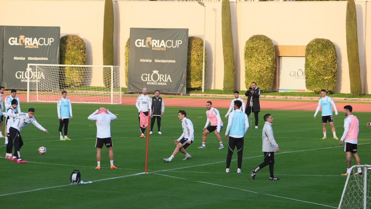 Be�ikta� antrenman Cengiz�nder JotaSilva Antalya foto�raflar� resimleri