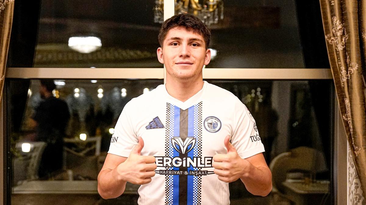 Erciyes 38  Ozan Demirba��  Transfer foto�raflar� resimleri