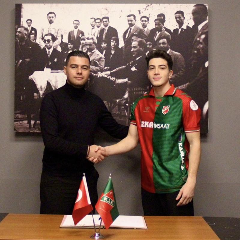 Be�ikta�'ta ayr�l�k! 3. Lig'in yolunu tuttu