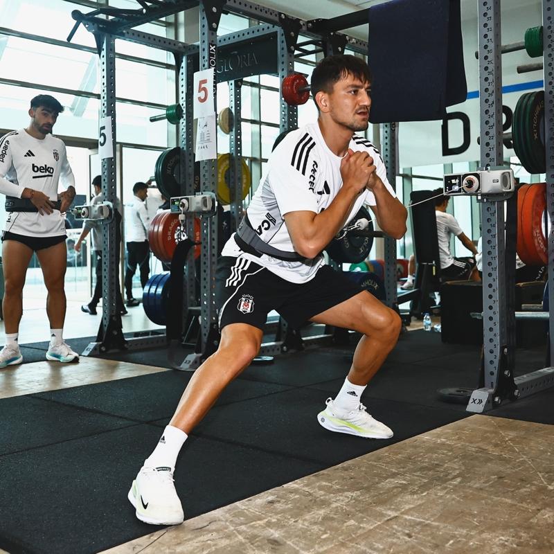 Be�ikta�'ta ikinci devre i�in haz�rl�klar s�r�yor