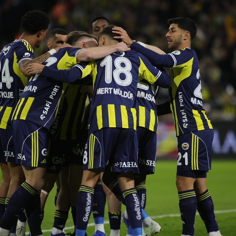 Fenerbah�e'den kusursuz gece! 4 bran�ta 4 zafer