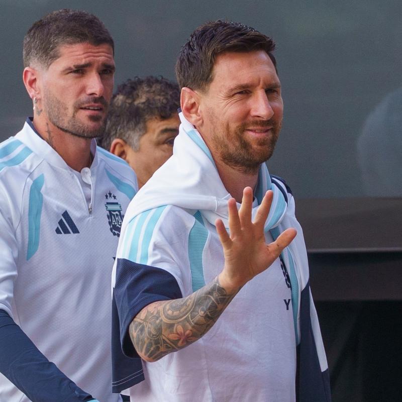 Lionel Messi: Teknik direkt�r olmaktansa kul�p sahibi olmay� tercih ederim