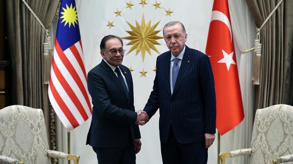 Başkan Erdoğan'dan Malezya ile ortaklık vurgusu... "Savunma işbirliğimizi artıracağız"