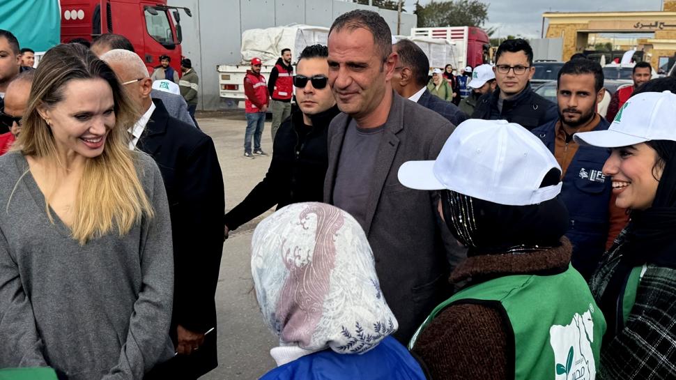 Yurdum Sanat��lar� �srail'in Soyk�r�m�na neden bu kadar sessiz?