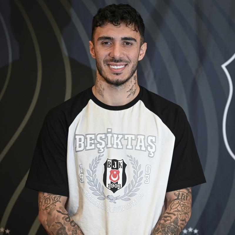 Emirhan Top�u: 2-3 tane hayalim varsa ilki D�nya Kupas�'nda oynamak