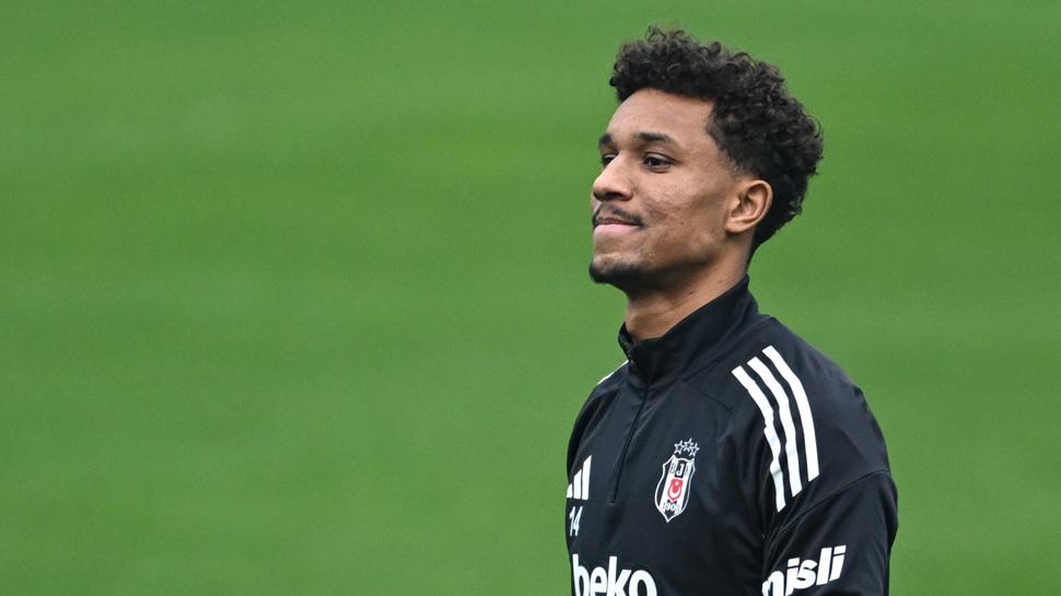 Paulista gitti, Uduokhai kaldı: Beşiktaş'tan ayrılığa veto