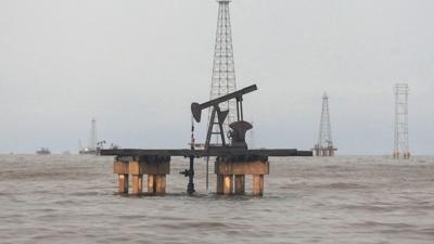 ABD'den Venezuela'ya petrol �art�: Hizmet etti�i s�rece...