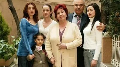 Hepsi hayal �r�n�: Asl�nda Yaprak D�k�m�'nde hi� olmamas� gereken 5 olay sahne!