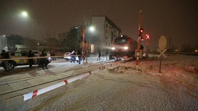 Kars'ta tren kazas�... 1 ki�i a��r yaraland�