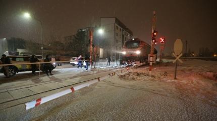 Kars'ta tren kazas�... 1 ki�i a��r yaraland�