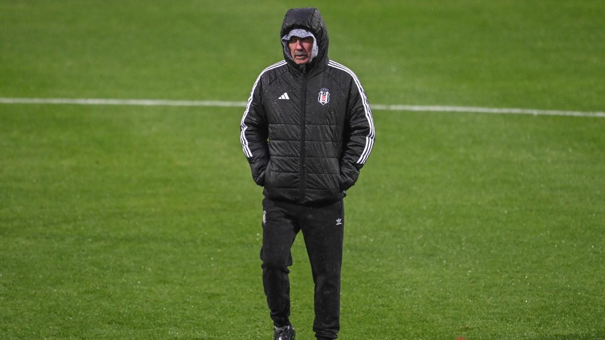 be�ikta� antalya futbol foto�raflar� resimleri