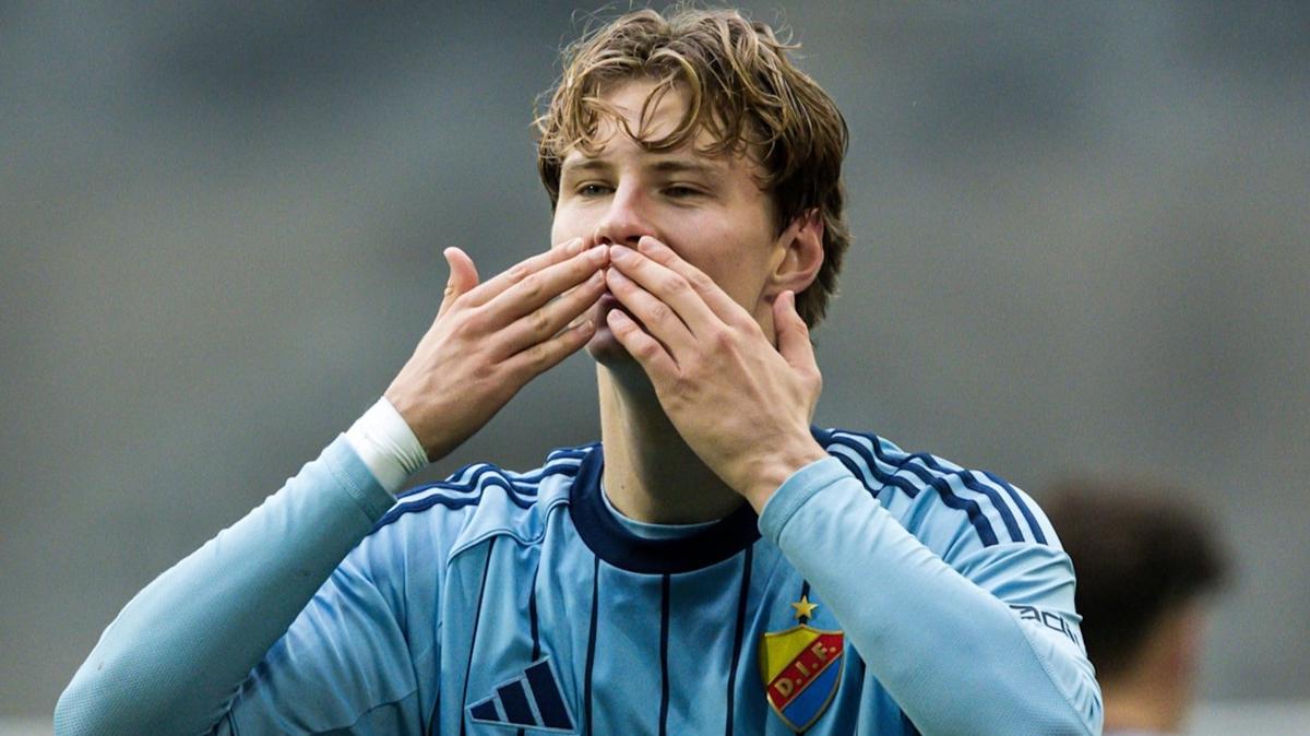 August Priske be�ikta� transfer foto�raflar� resimleri