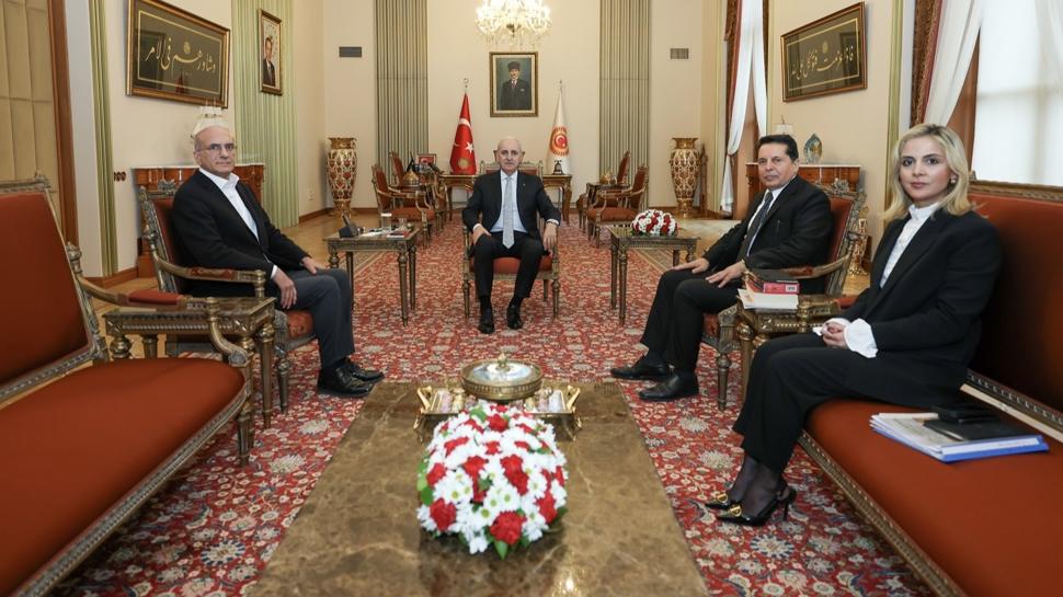 TBMM Başkanı Kurtulmuş, Ahmet Özer'i kabul etti