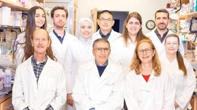 Aziz Hoca'n�n b�y�k ba�ar�s�: Beyin kanseri t�m�r�n� yok etti