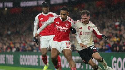 Dev maçta Arsenal ile Liverpool, puanları paylaştı
