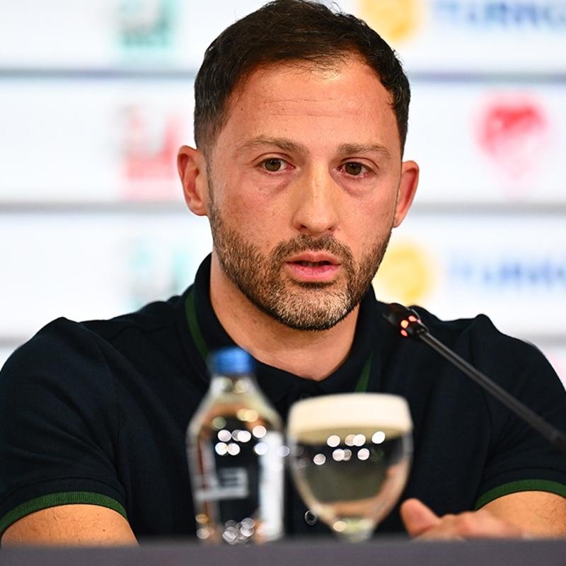 Domenico Tedesco'dan derbi s�zleri! 'Tak�m �ok ate�li'