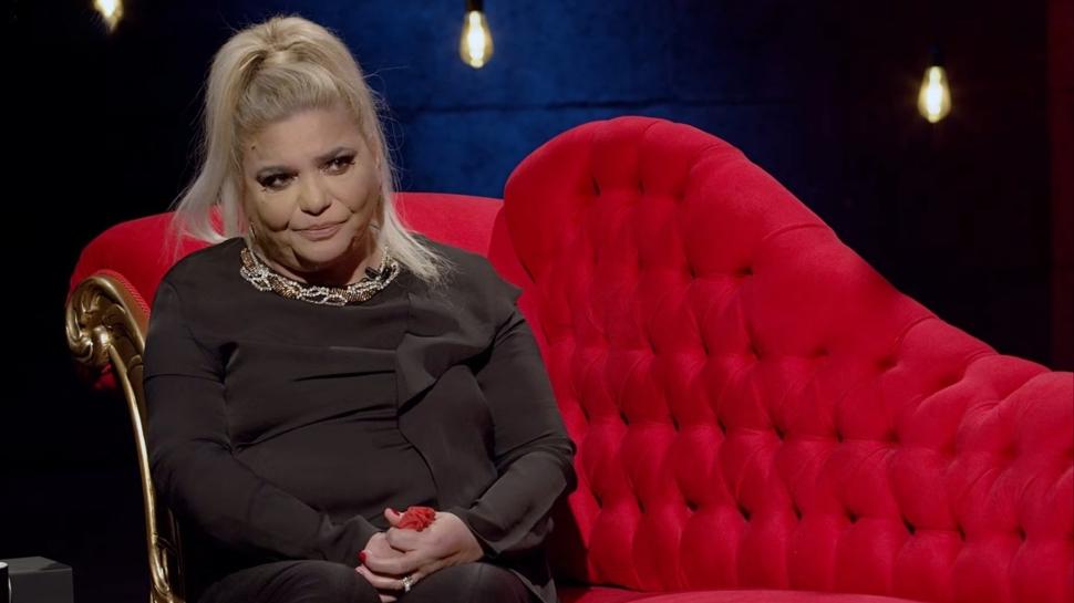 Işıkları kapatıp şarkı söyledi... Kibariye'nin bilinmeyen hikayesi ortaya çıktı