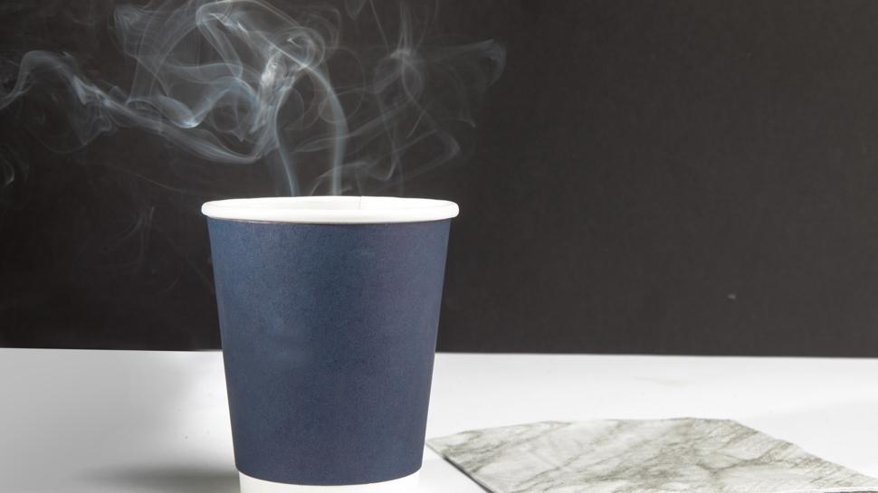 Karton bardaktan sıcak çay içilir mi? Uzmanı açıkladı