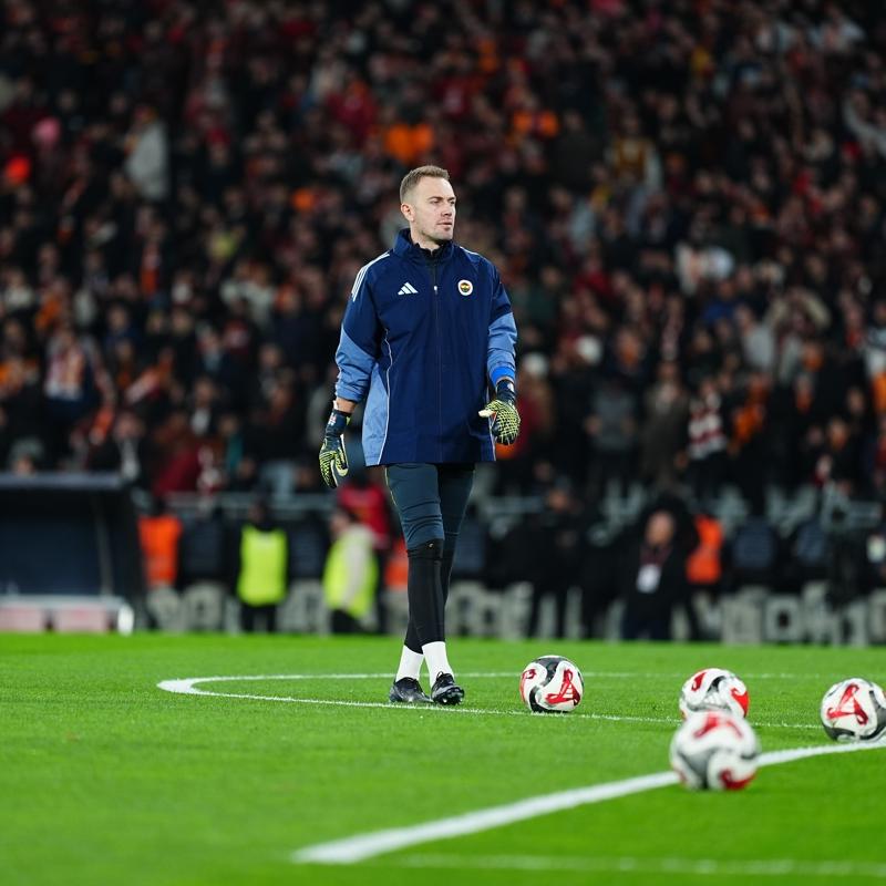 Mert G�nok, 3 bin 878 g�n sonra Fenerbah�e kadrosunda