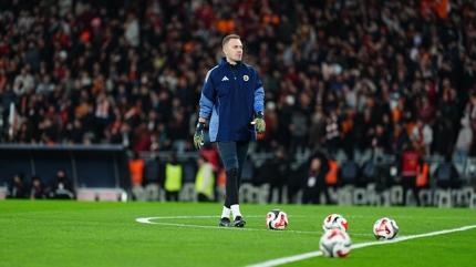 Mert G�nok, 3 bin 878 g�n sonra Fenerbah�e kadrosunda