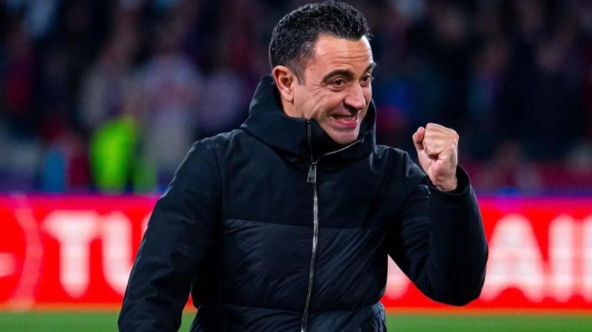 xavi premier lig ingiltere foto�raflar� resimleri