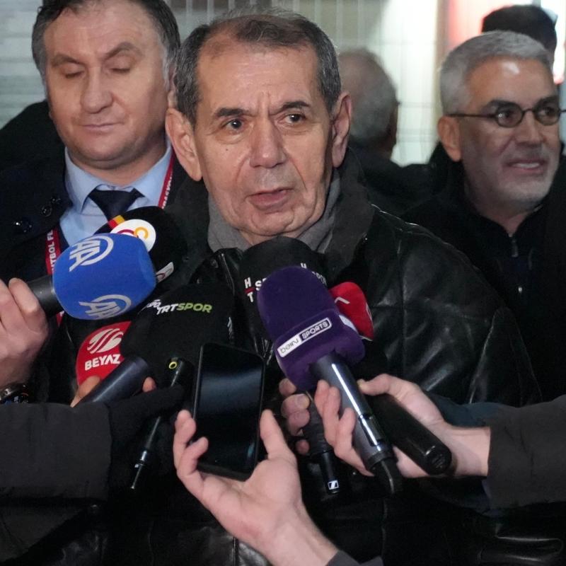 Dursun �zbek'ten Fenerbah�e'ye tepki! 'Seviyesiz payla��mlar� esefle k�n�yorum'