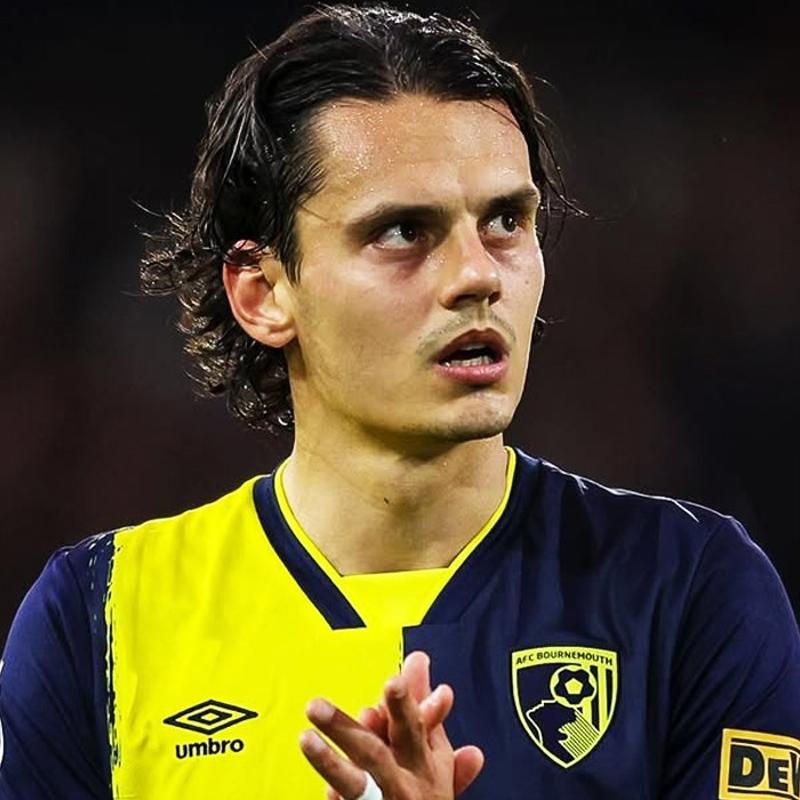 Enes �nal'dan k�t� haber! Hocas�ndan a��klama geldi